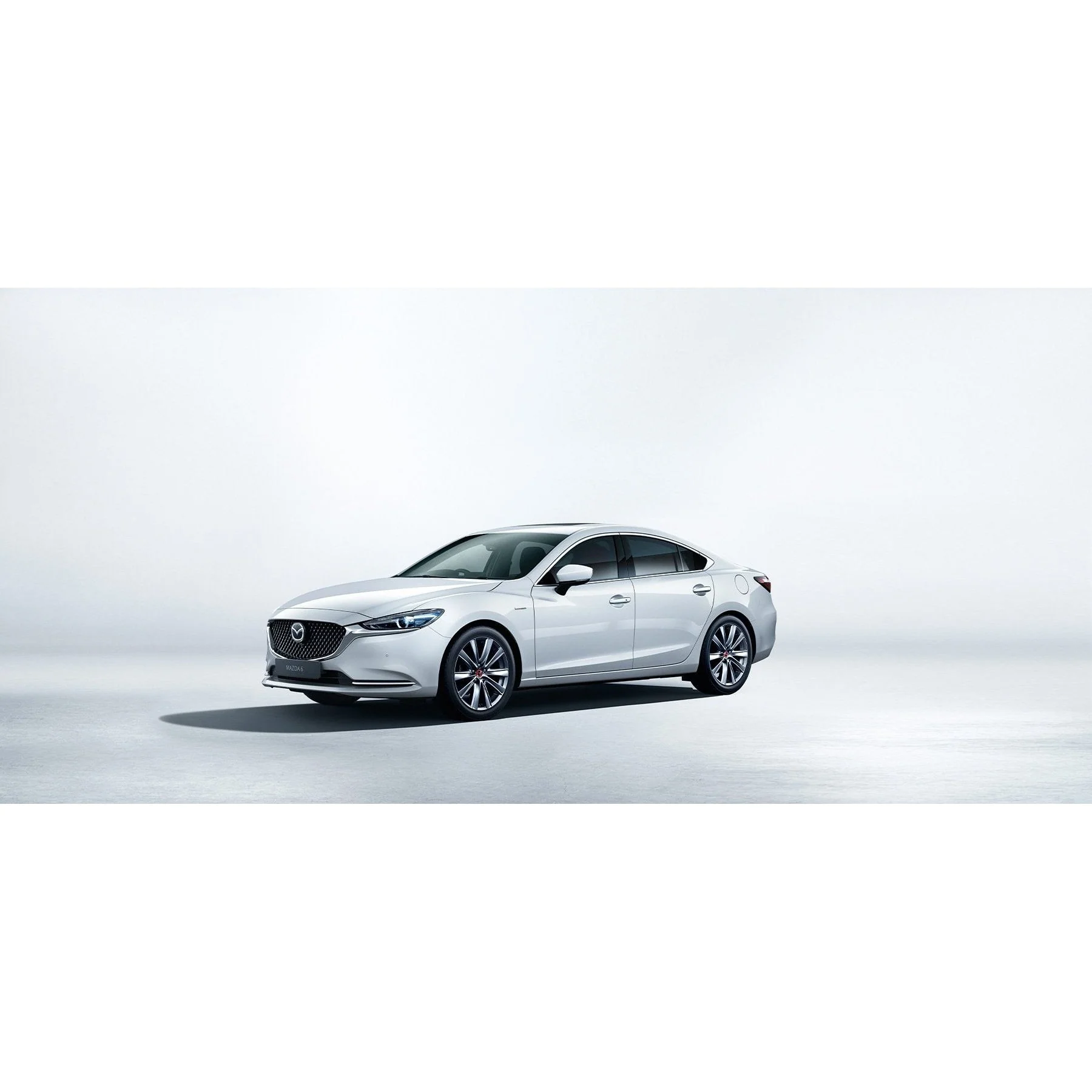 Center Cap, 100th Anniversary Edition in Gloss Black & Red | Mazda - Image 21