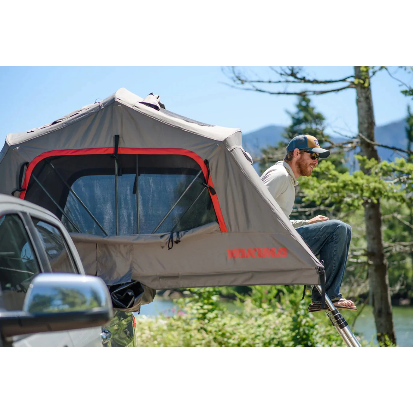Roof Rack Accessory: Rooftop Tent (2-Person) | Yakima SkyRise HD Small - Image 3